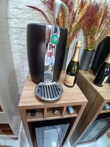 Choppeira beartender Heineken 