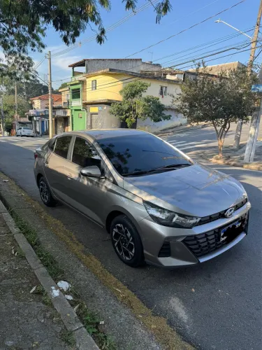 Hyundai HB20S Comfort Plus 1.0 Flex 12V Mec. 2025