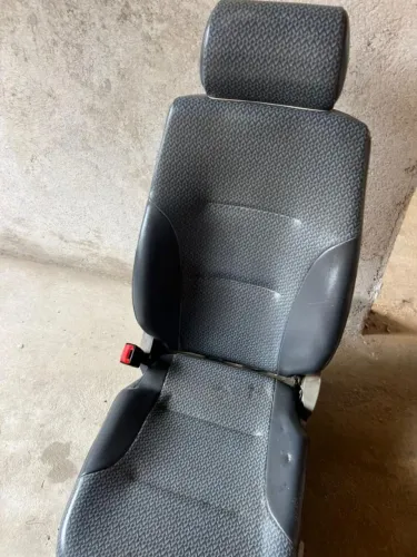 Banco a ar motorista Ford cargo panda 
