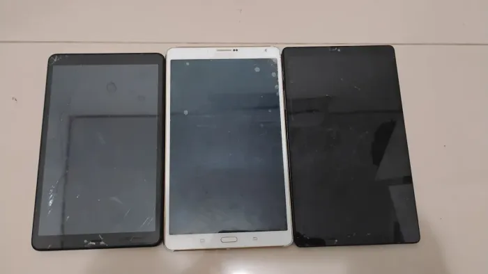 Tablets para Retirada de Peças (DEFEITO)