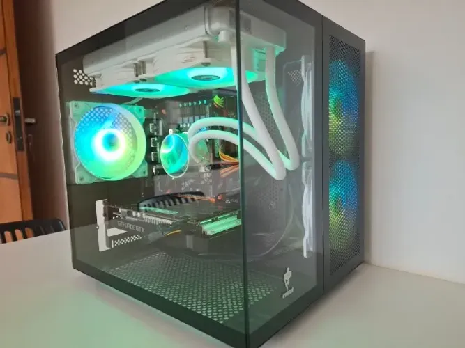 PC Gamer Intel Xeon + GTX1660 Super + 16GB Ram DDR4 + SSD 240GB