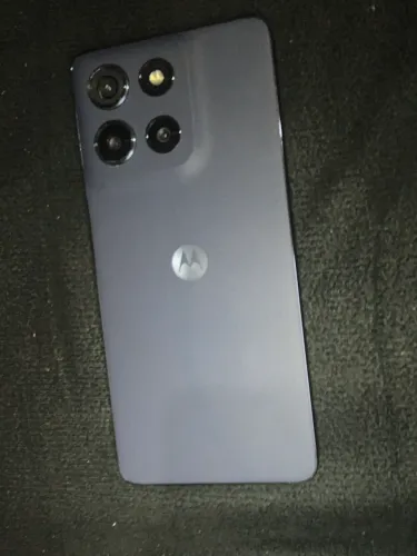 Motorola G56 RAM 8 256 giga só está com a tela um pouco trincada mas está pegando