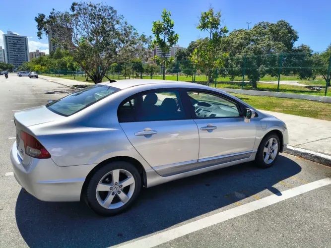 Honda Civic Sedan LXS 1.8/1.8 Flex 16V Aut. 4P 2008