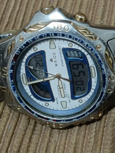 Relógio Citizen c211