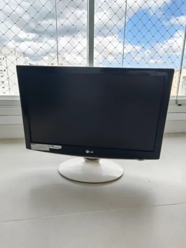 Monitor TV LG 22LU50FR Branco