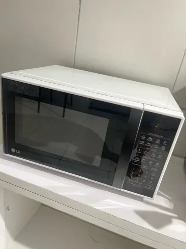 Microondas LG 30 L
