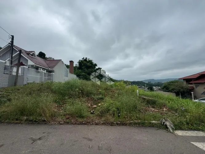 Terreno de esquina no Arroio Grande
