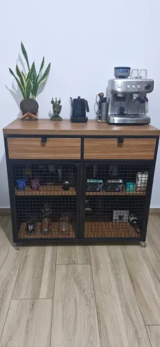 Vendo Buffet industrial.