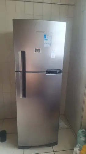 Geladeira seminova Brastemp Frost Free Duplex 375 litros 220V