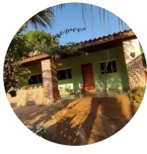 Vende.se ou troca com casa em pindamonhamgaba volta em dinheiro