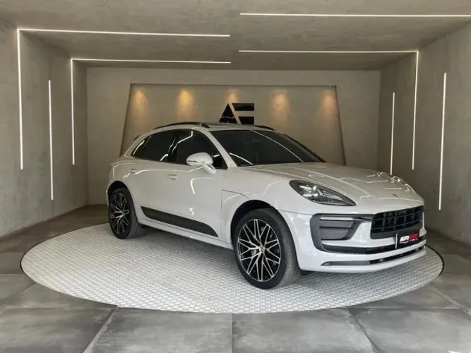 Porsche Macan 2.0 Turbo 237/252cv 2024