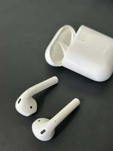 Airpod 2 original usado com defeito