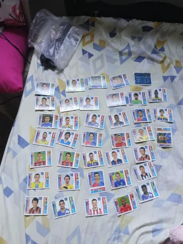 38 figurinha da copa de 2014