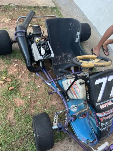 Kart de competição motor de RD135 no álcool 4 marcha / troco ou aceito cartão