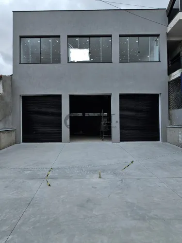 Galpão Comercial para Locação em Sorocaba-SP, no Bairro Wanel Ville, 368m², 5 Banheiros e