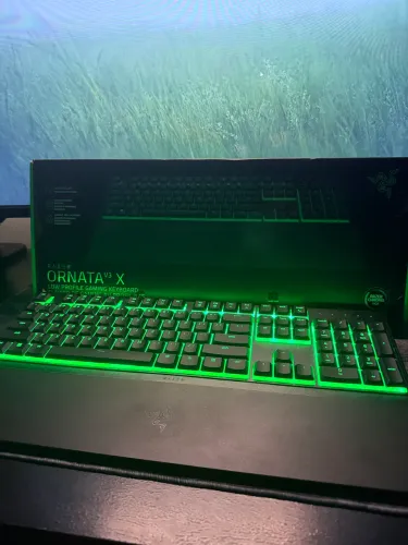 Teclado razer ORNATA v3 X low profile