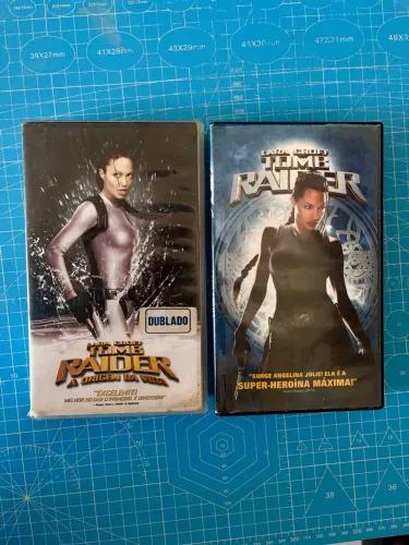 Kit 2 filmes VHS Tomb Raider/Tomb Raider origem da vida