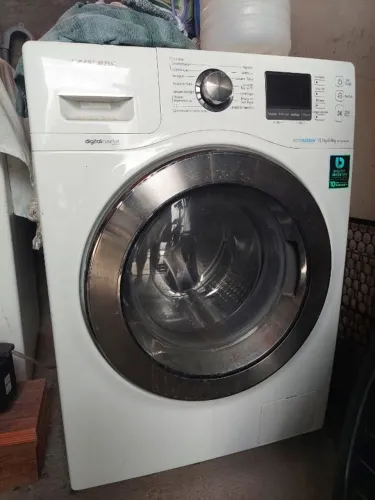 Máquina Lava e Seca
