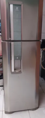 Geladeira Electrolux Frost Free 