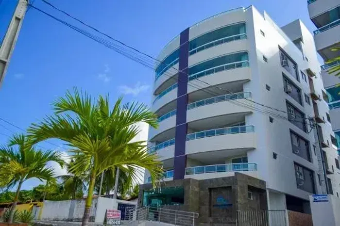 Imóvel para venda tem 98 metros quadrados com 3 quartos em Praia de Carapibus - Conde - PB