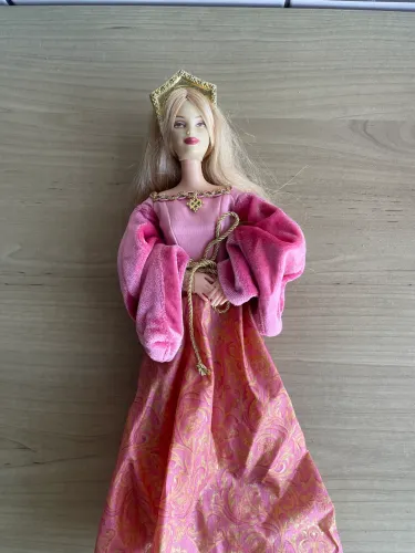 boneca barbie collector dotw princess of england