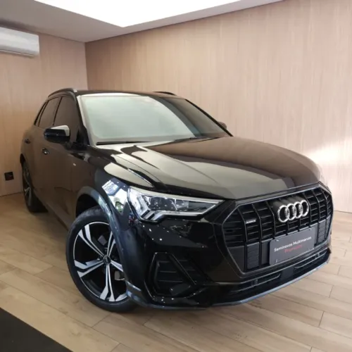 Audi Q3 Perf. Black 2.0 TFSI Tiptr. Quattro 2024