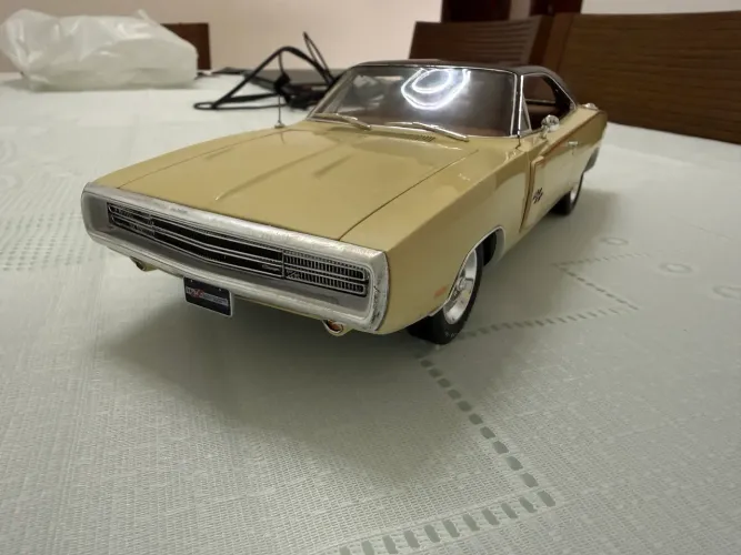Mini Charger R/T 1970 1:18 Auto World