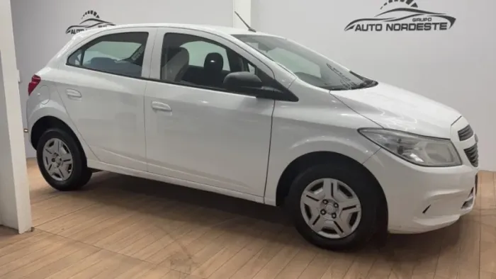 Chevrolet Onix JOY Hatch 1.0 8V Flex Mec. 4P 2017