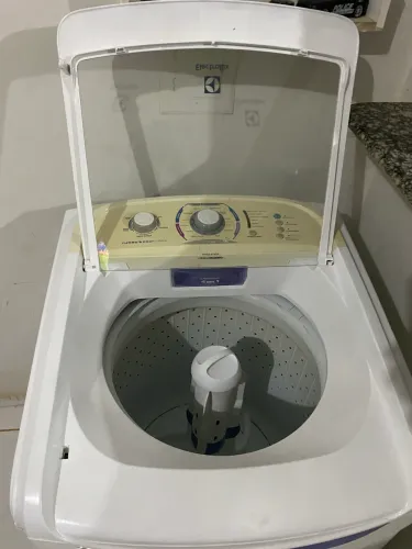 Máquina de lavar Eletrolux 15kg