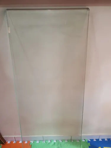 VIDRO TEMPERADO PERFEITO NOVO.