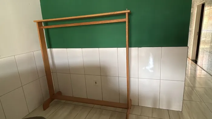 arara de roupas