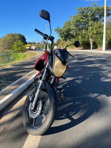 Vende-se Fazer 150 2014 / Agua Branca