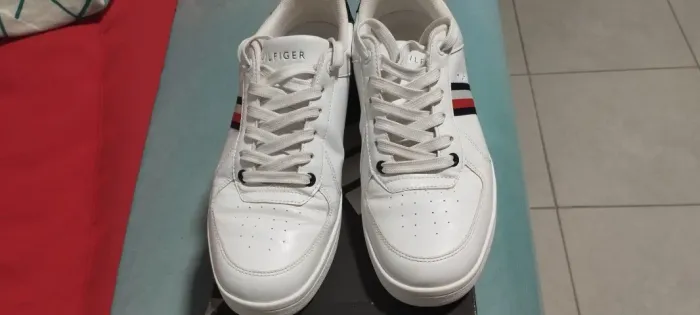 Tênis branco tommy hilfiger masculino Couro legitimo