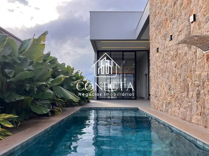 Casa em condomínio para locação com 3 suítes, piscina e home suíte em Uberlândia