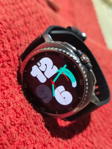 Vendo Galaxy Watch 8 classic Zero completo.