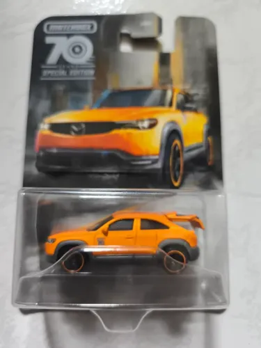 Miniatura Matchbox 70 Special Edition - 2021 Mazda MX-30 - Novo Lacrado