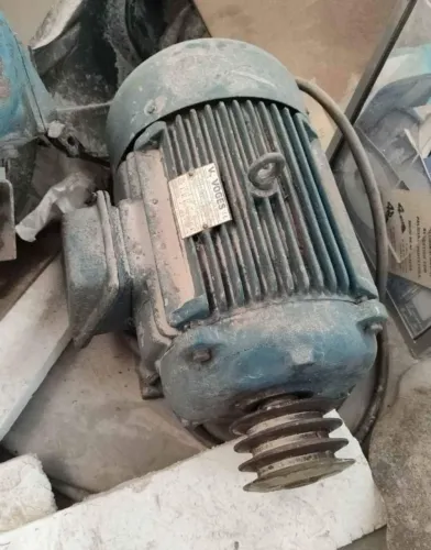 Motor elétrico VOGES 15cv