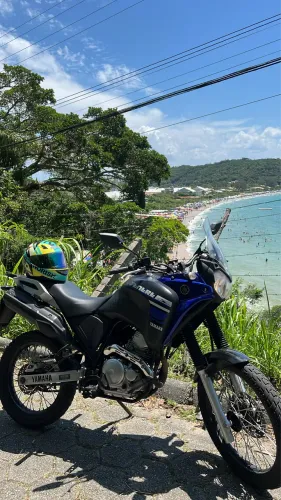 Tenere 250 Moto em ótimo estado!