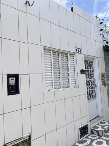 Casa 100% Reformada na Ponta Grossa  - IDEAL PARA MORAR OU INVESTIR EM MACEIÓ