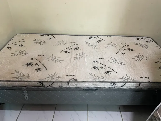 Cama solteiro
