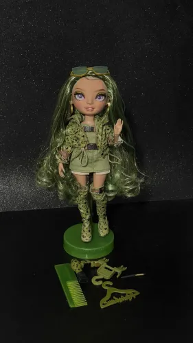 Boneca Rainbow High Olivia Woods