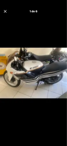 HONDA CBR 450 SR 1990 