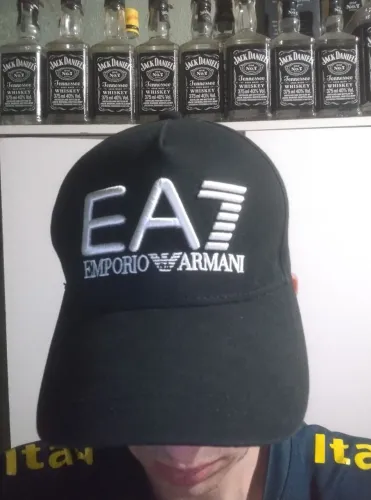 Boné Armani 