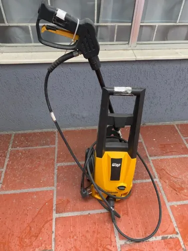 Lavadora de Alta Pressão WAP Ousada Plus 2200 1500W de Potência 1750 PSI 127V