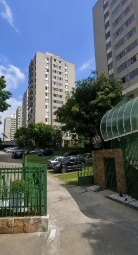 Apartamento para venda tem 58 metros quadrados com 2 quartos