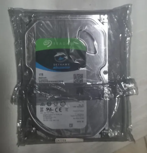 HD 3.5" Seagate Skyhawk 1TB (na embalagem)
