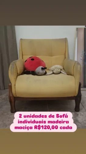 Sofá Madeira Maciça 