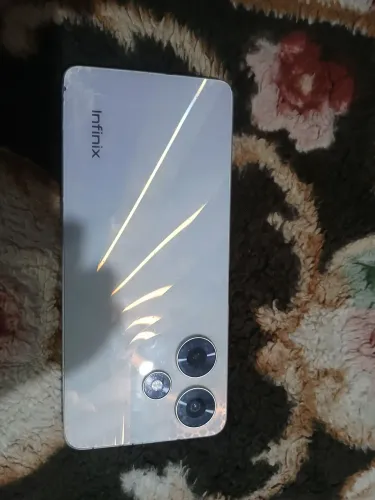 Celular com defeito  infinito não  liga  