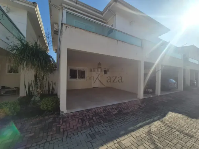 Oportunidade - Casa em Condomínio - Residencial Elegance - Santa Maria - 4 Dormitórios -16