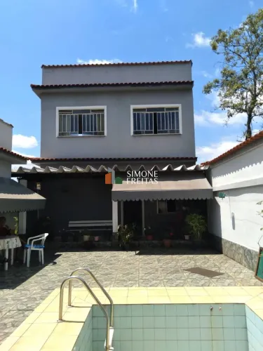 VENDE-SE CASA AMPLA COM 2 SUÍTES EM ARROZAL - PIRAÍ /RJ